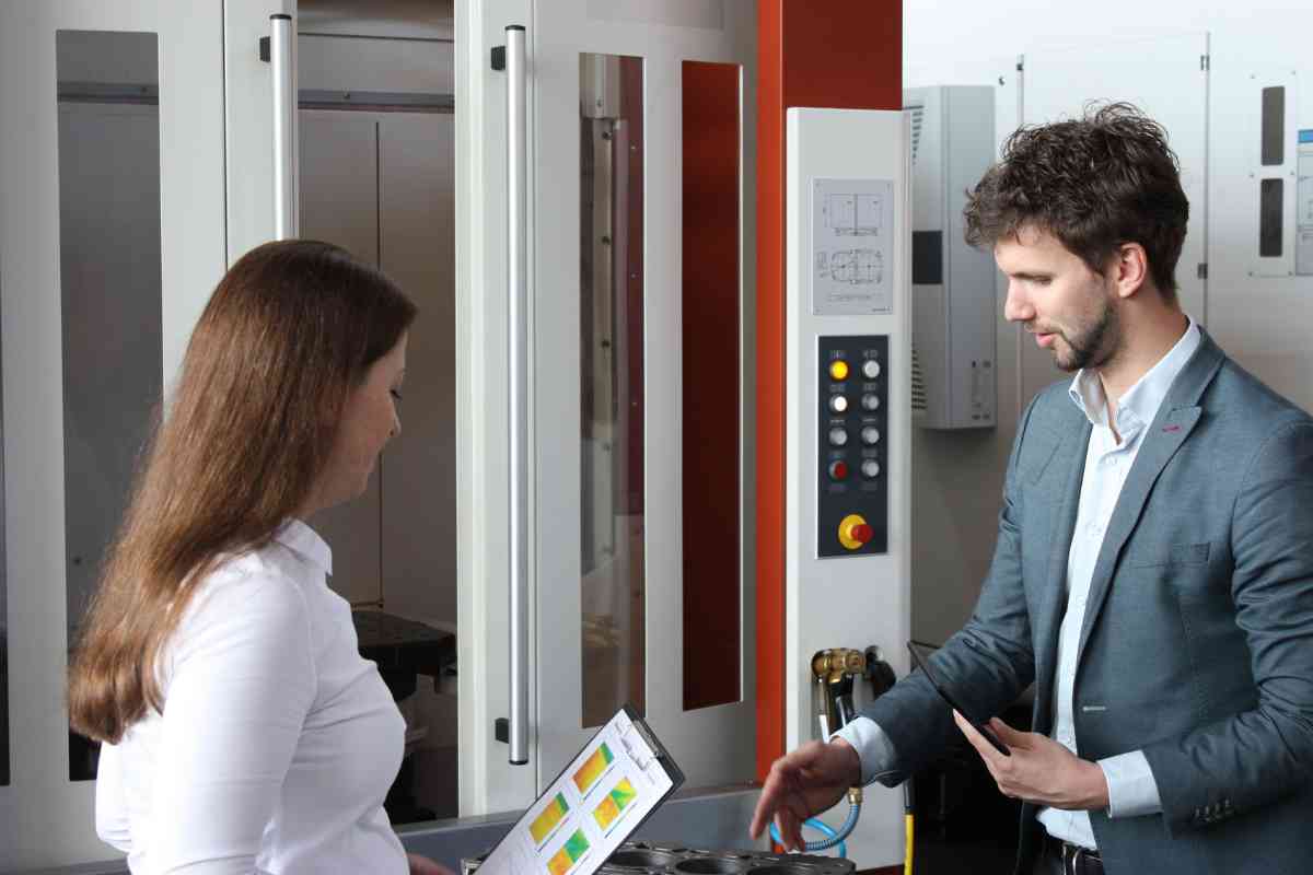 Wandlungsfähigkeit im Werkzeugmaschinenbau durch digitale Geschäftsmodelle