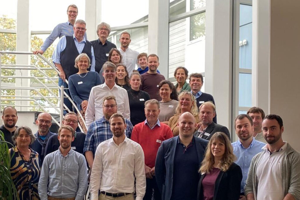 Gruppenbild Teilnehmende des Koordinierendentreffen Handwerk 4.0: digital und innovativ